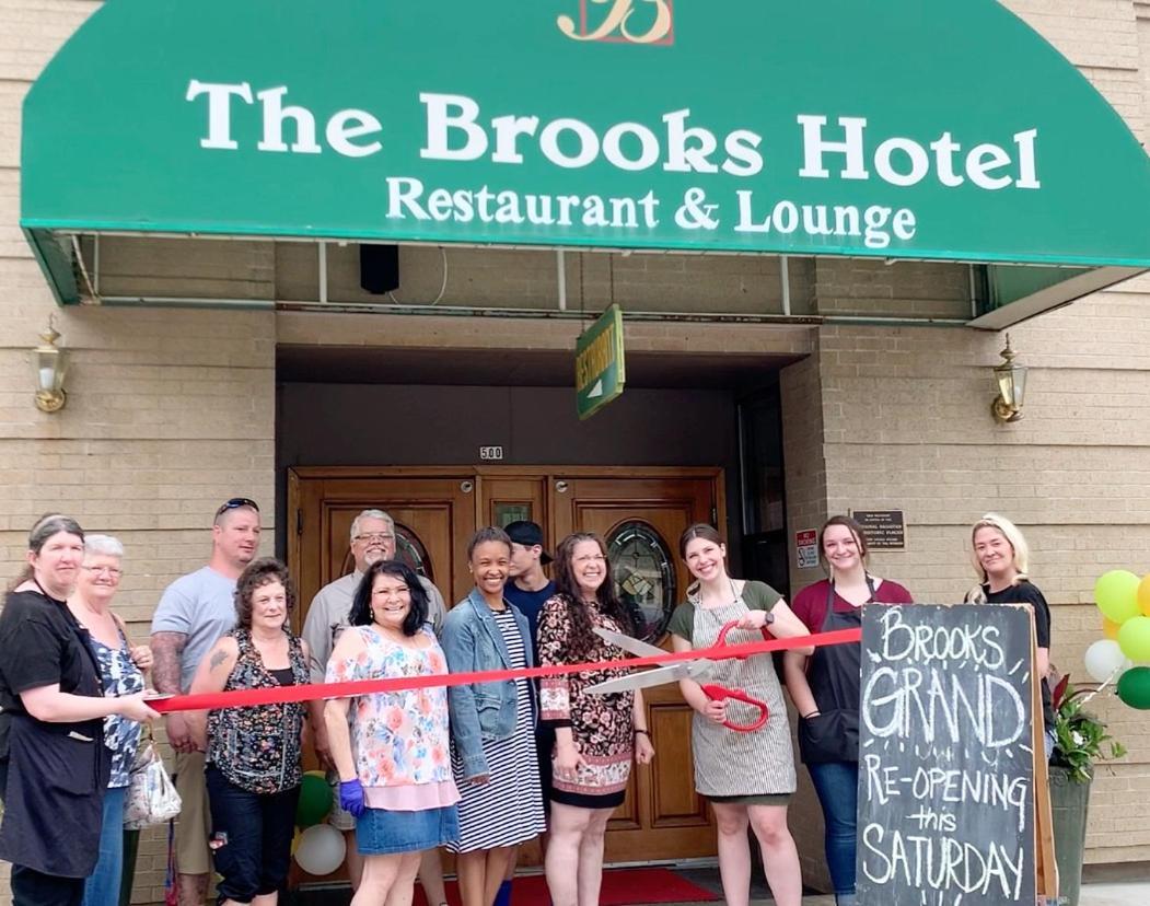 The Brooks Hotel Restaurant And Lounge والاس المظهر الخارجي الصورة